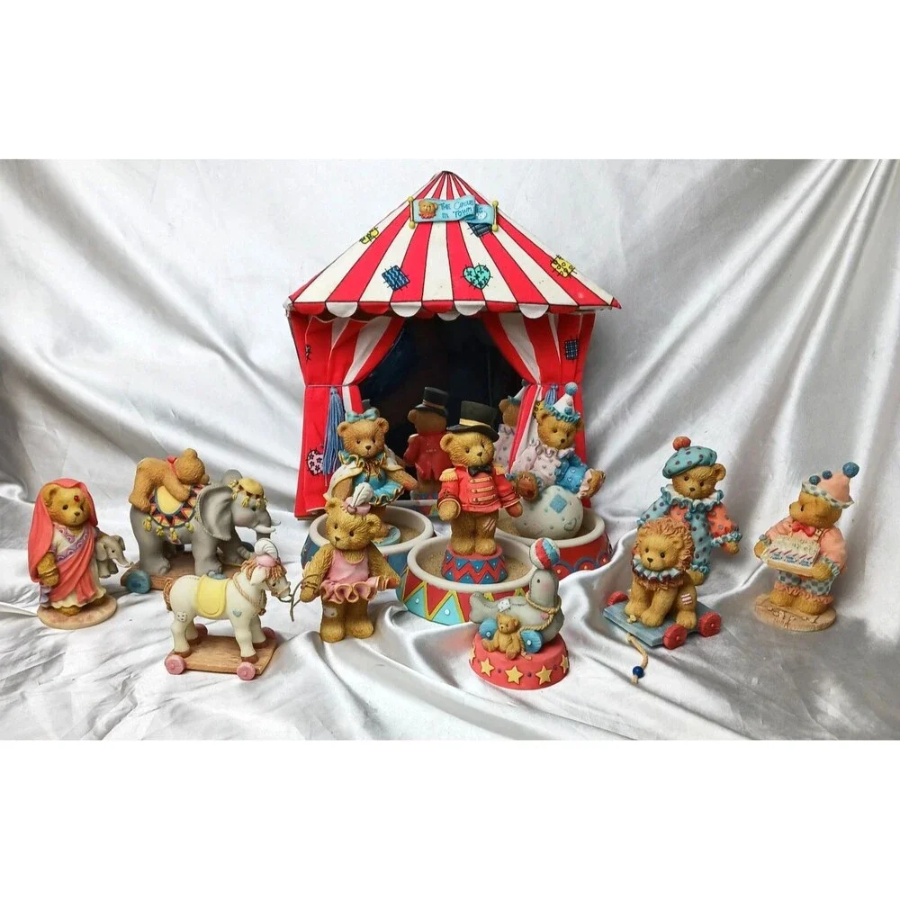 CHERISHED TEDDIES IN THE CENTER RING CIRCUS SET W/11 FIGURINES